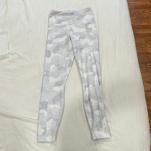 leggings bundle!! 2 full length & 2 cropped